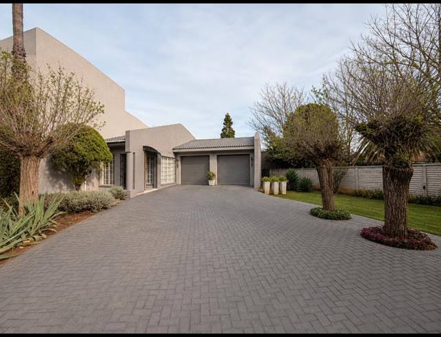 4 BEDROOM HOUSE FOR SALE IN THREE RIVERS EAST